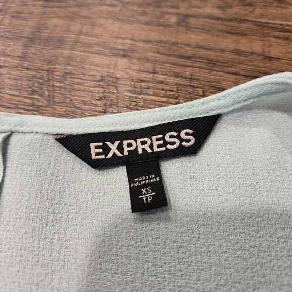 Express Pastel Blue Blouse Cap Sleeve Top Zipper Flowy Casual Work Office XS - Picture 2 of 8